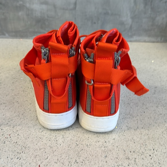 Nike Air Force 1 Mid Top - Picture 4 of 5